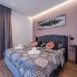 Schoenes Ziganto By Interhome Дом отдыха Poljane