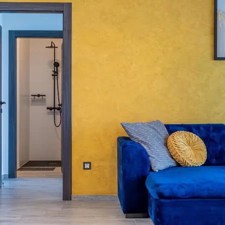 Schoenes Ziganto By Interhome Poljane