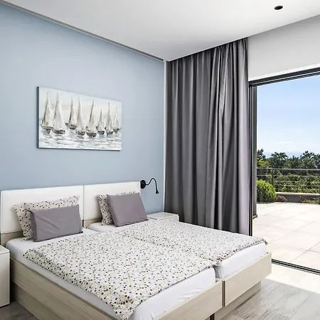 Semesterbostad Schoenes Ziganto By Interhome Poljane