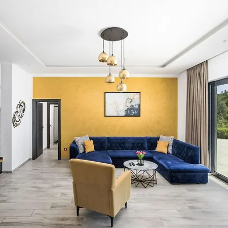 Schoenes Ziganto By Interhome